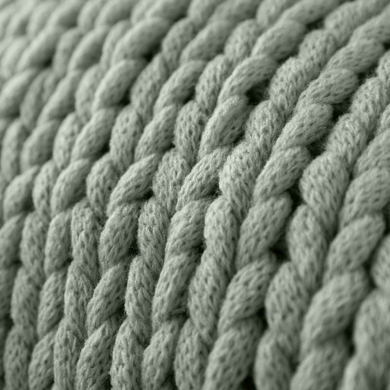 Comfort Canopy™ Chunky Hand-Knit Throw Blanket – Eucalyptus Green (Soft Acrylic)