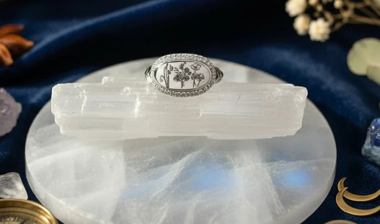 Flower Epoxy Gum Oil Inlaid Zircon Ring - Velvet Stardust Co.