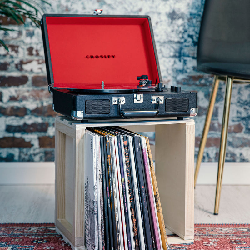 Crosley Cruiser Premier Vinyl Record Player with Speakers & Bluetooth
🎧 Vintage soul. Modern sound