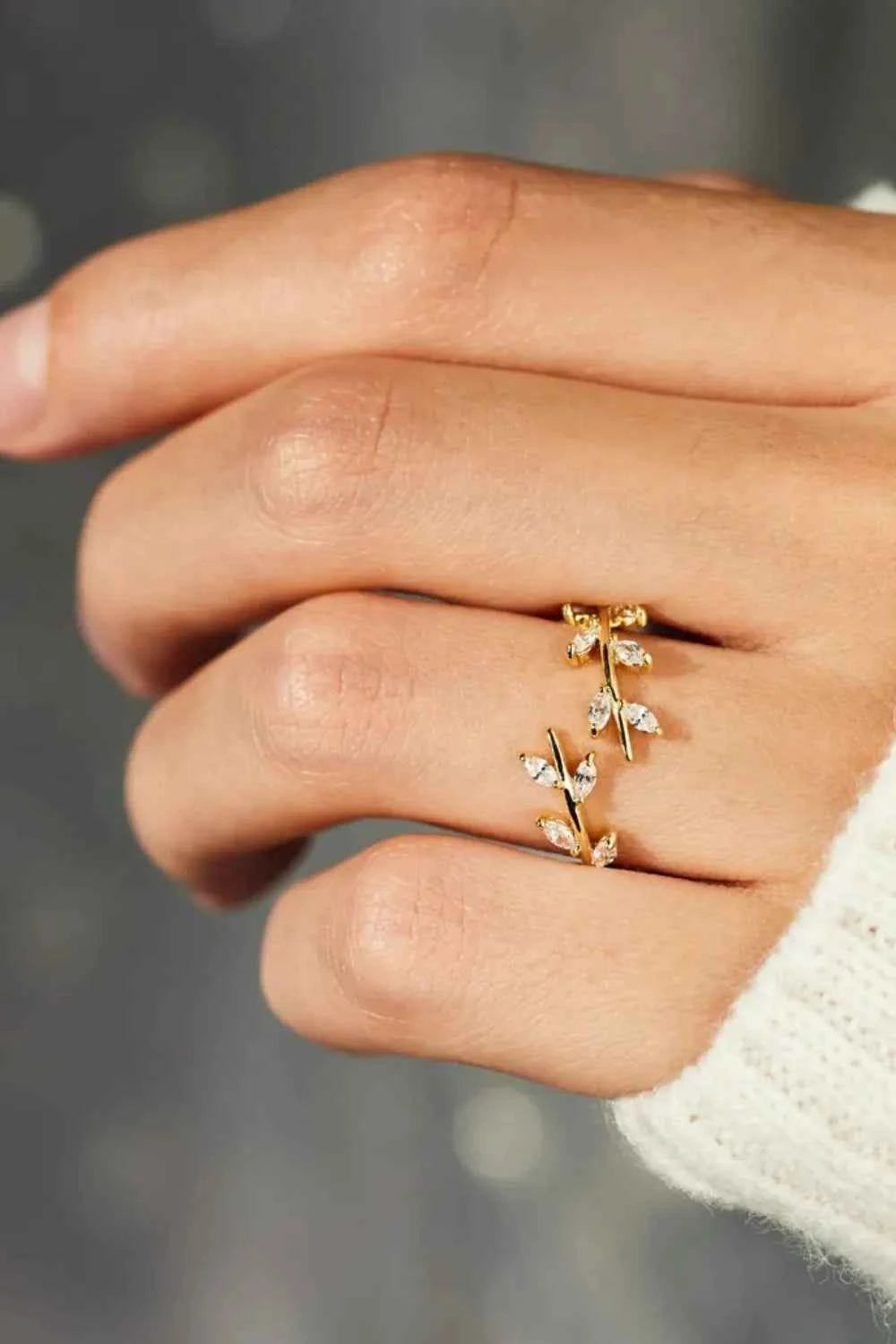 925 Sterling Silver Leaf Open Ring - Velvet Stardust Co.