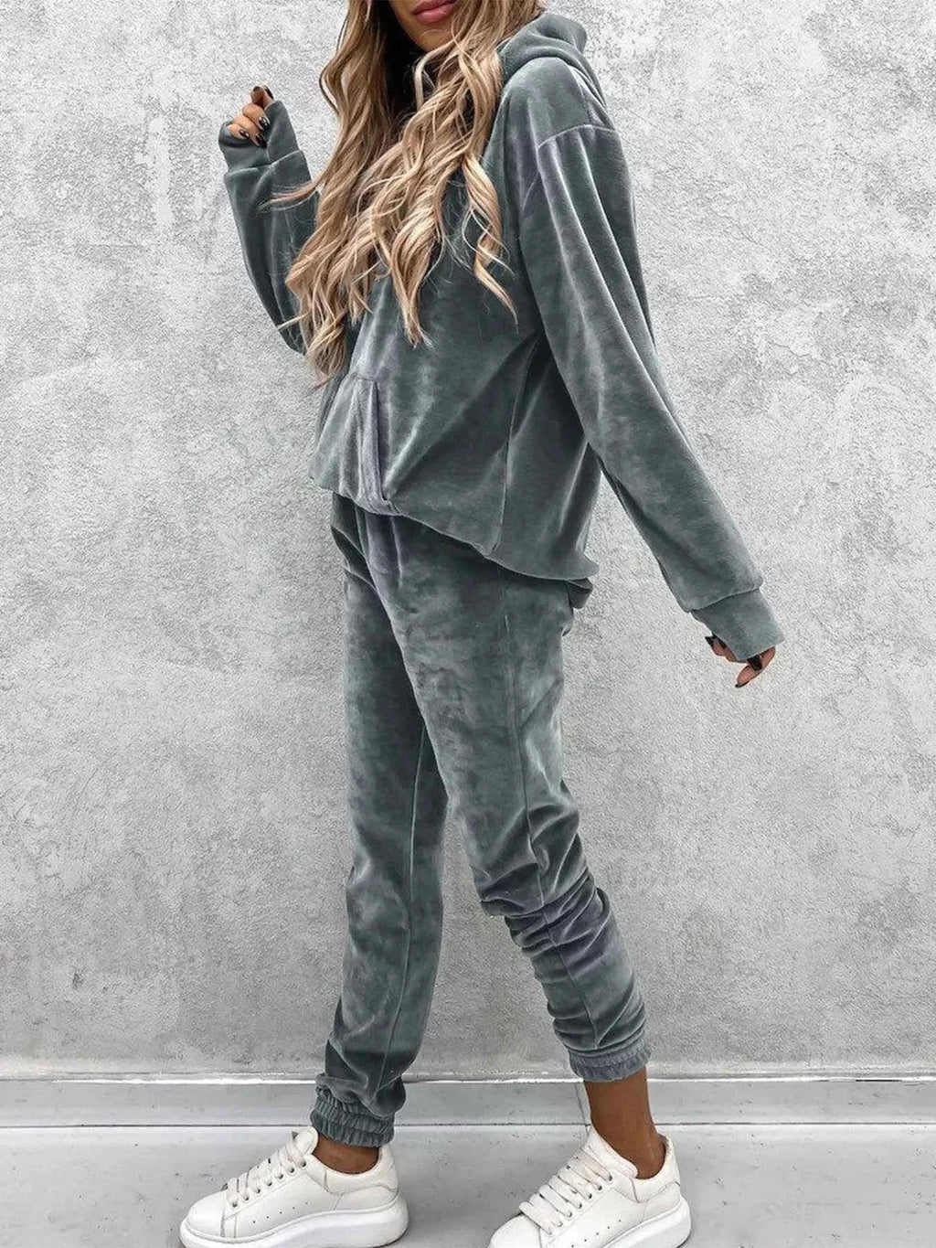 Kangaroo Pocket Hoodie and Pants Set - Velvet Stardust Co.