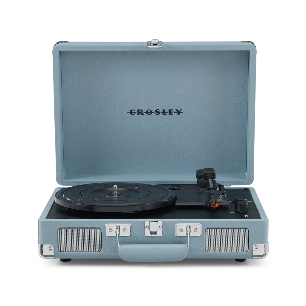 Crosley Cruiser Premier Vinyl Record Player with Speakers & Bluetooth
🎧 Vintage soul. Modern sound