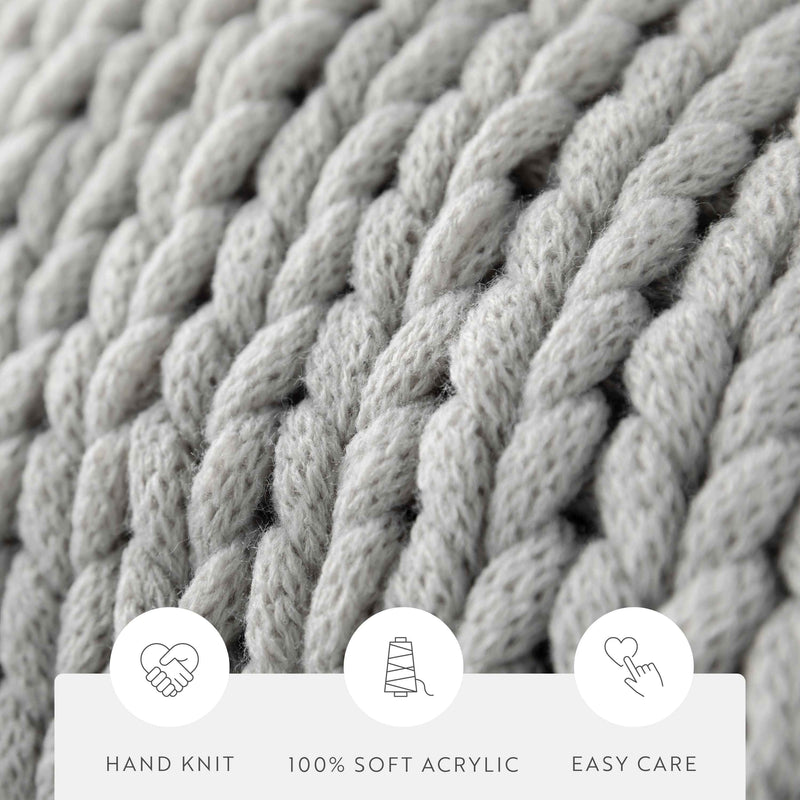 Comfort Canopy™ Chunky Hand-Knit Throw Blanket – Eucalyptus Green (Soft Acrylic)