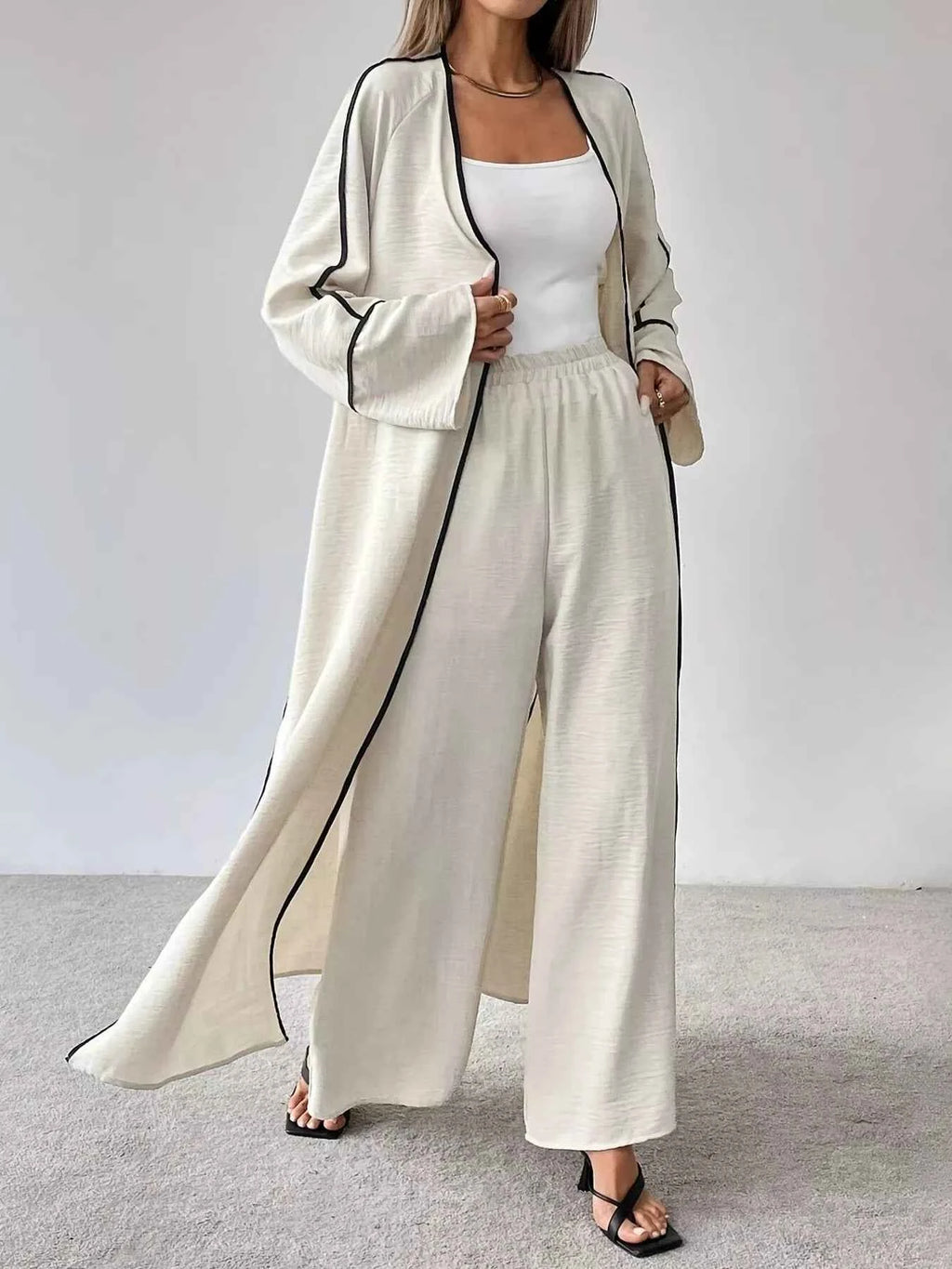 The Effortless Aura Lounge Set | 3-Piece Soft Luxury Duster Set