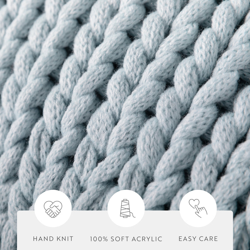 Comfort Canopy™ Chunky Hand-Knit Throw Blanket – Eucalyptus Green (Soft Acrylic)