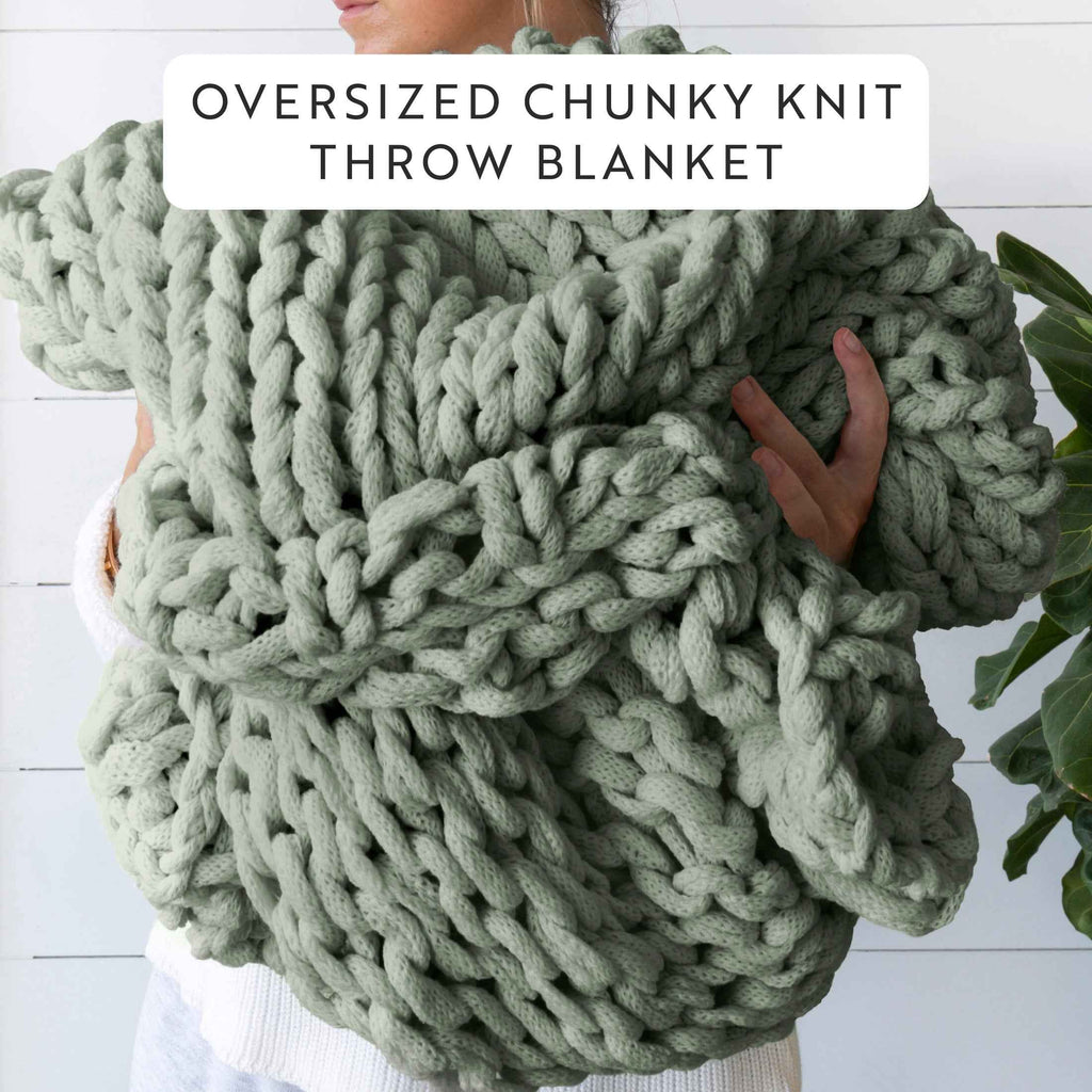Comfort Canopy™ Chunky Hand-Knit Throw Blanket – Eucalyptus Green (Soft Acrylic)